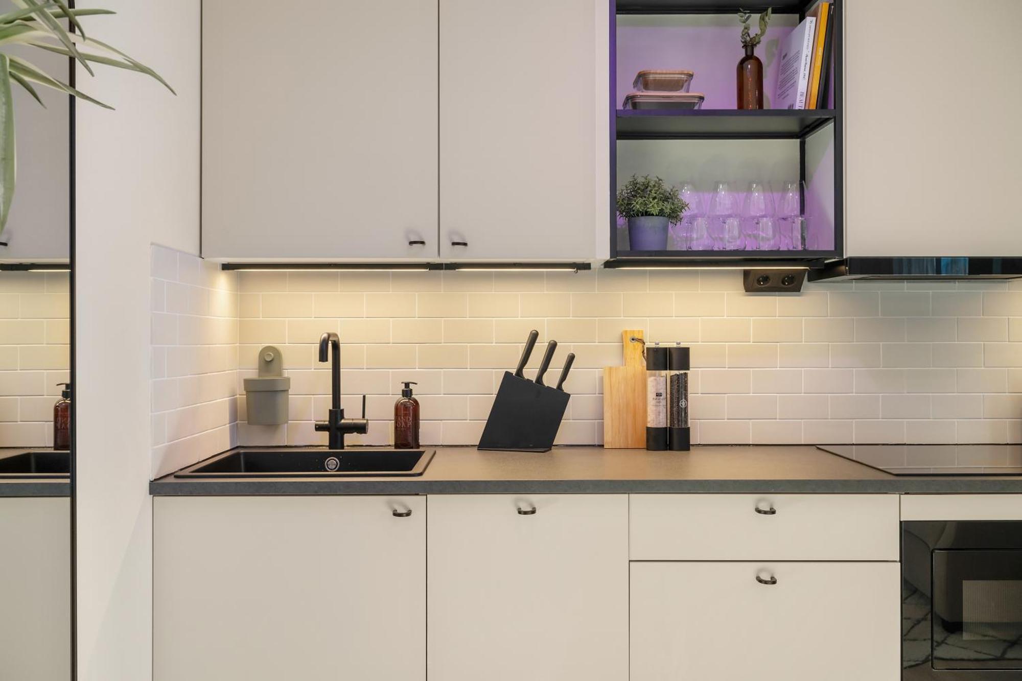 Home Away Apartments ستوكهولم المظهر الخارجي الصورة